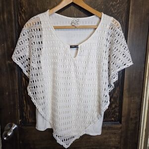 Naïf *Anthropologie* White Crochet Blouse Capelet